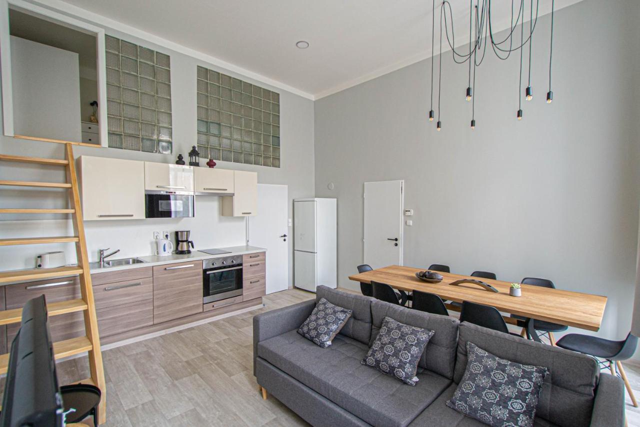 Sightseeing Apartment By Ruterra Praga Esterno foto